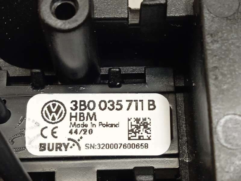 Recambio de luz interior para volkswagen t-roc advance referencia OEM IAM 5GM035624QJC  3B0035711B - Negro 5