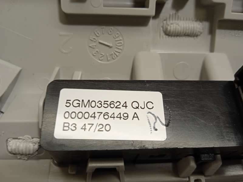 Recambio de luz interior para volkswagen t-roc advance referencia OEM IAM 5GM035624QJC  3B0035711B - Negro 6
