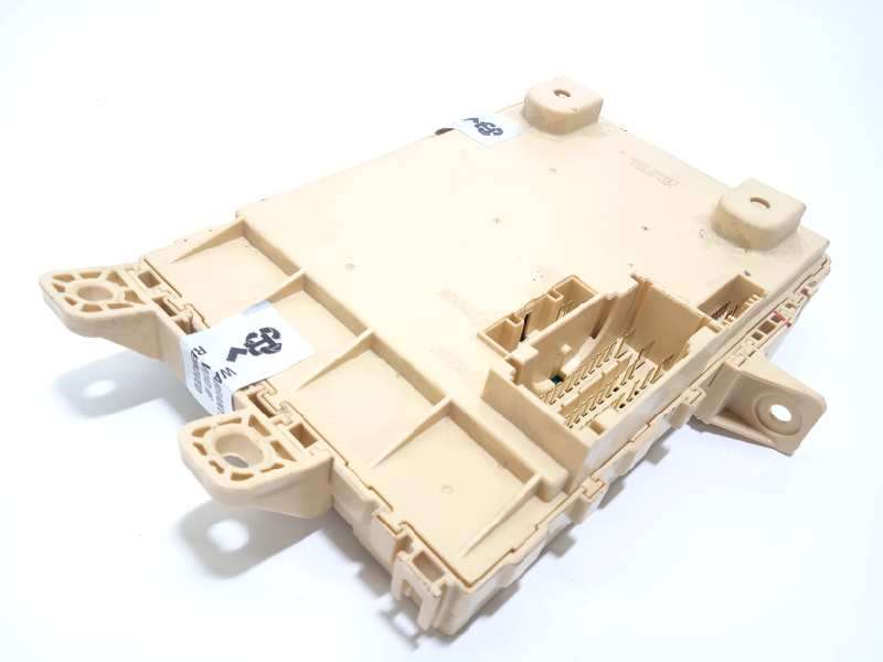 Recambio de caja reles / fusibles para hyundai i30 (gd) classic referencia OEM IAM 91950A6021 - Blanco 3