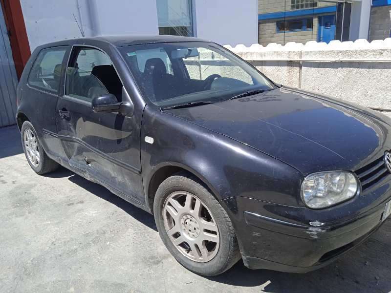VOLKSWAGEN GOLF IV BERLINA (1J1)