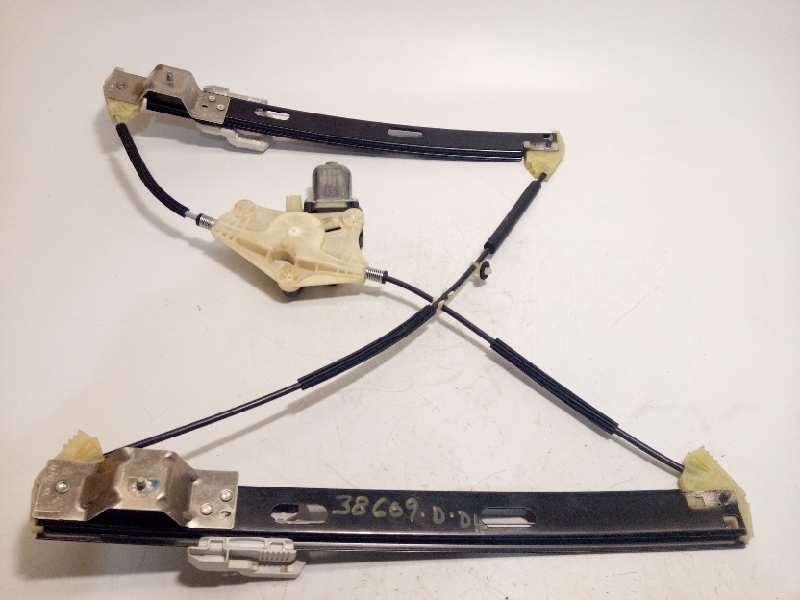 ELEVALUNAS DELANTERO DERECHO 5F4837462D 5Q0959802B