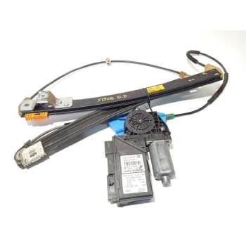 ELEVALUNAS DELANTERO DERECHO 8E0837462B 