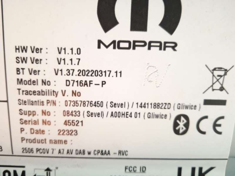 Recambio de sistema audio / radio cd para opel movano c furgoneta (u9) 2.2 d referencia OEM IAM 14411882ZD 1690682480 7357876450 11