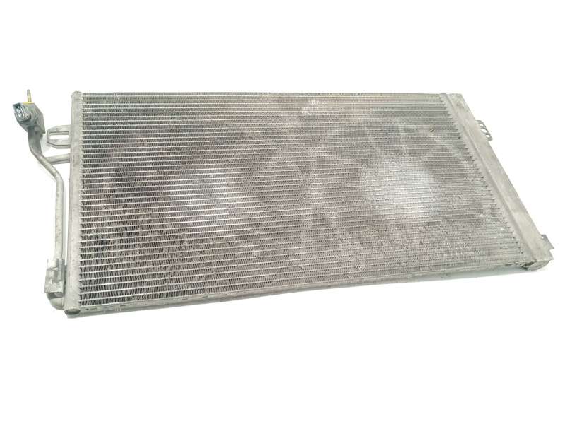 Recambio de condensador / radiador aire acondicionado para mercedes-benz vito / mixto furgoneta (w639) 111 cdi (639.601, 639.603 - Blanco