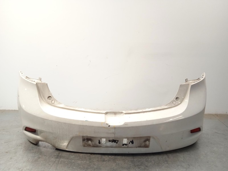 PARAGOLPES TRASERO BHE850221BBB 