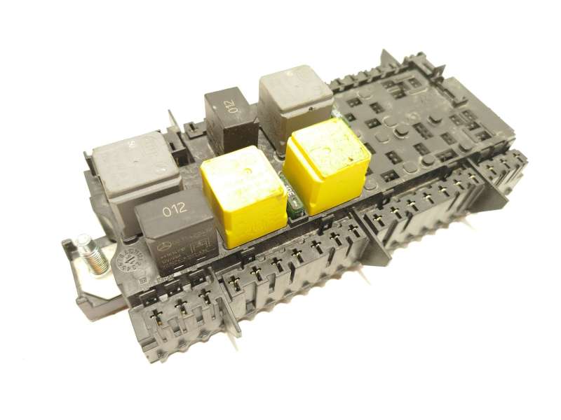 Recambio de caja reles / fusibles para mercedes-benz gle coupe (c292) 350 d 4-matic (292.323, 292.324) referencia OEM IAM A16690 2