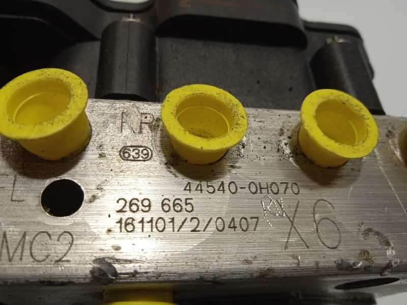 Recambio de abs para toyota aygo x-play referencia OEM IAM 445400H070 2265106455 269665 5