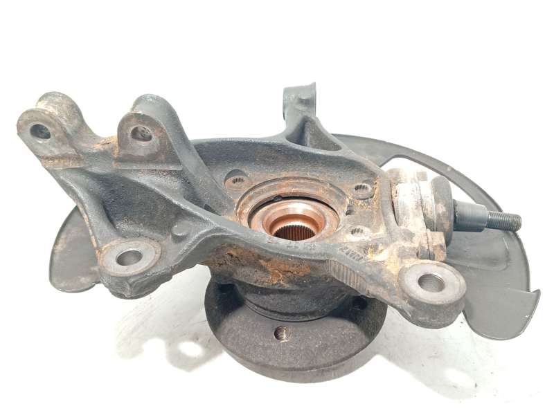 Recambio de mangueta delantera derecha para man tge furgoneta 2.0 tdi (01v, 03v, 36v, uyb, uyc, uyd) referencia OEM IAM 65363010 - Blanco