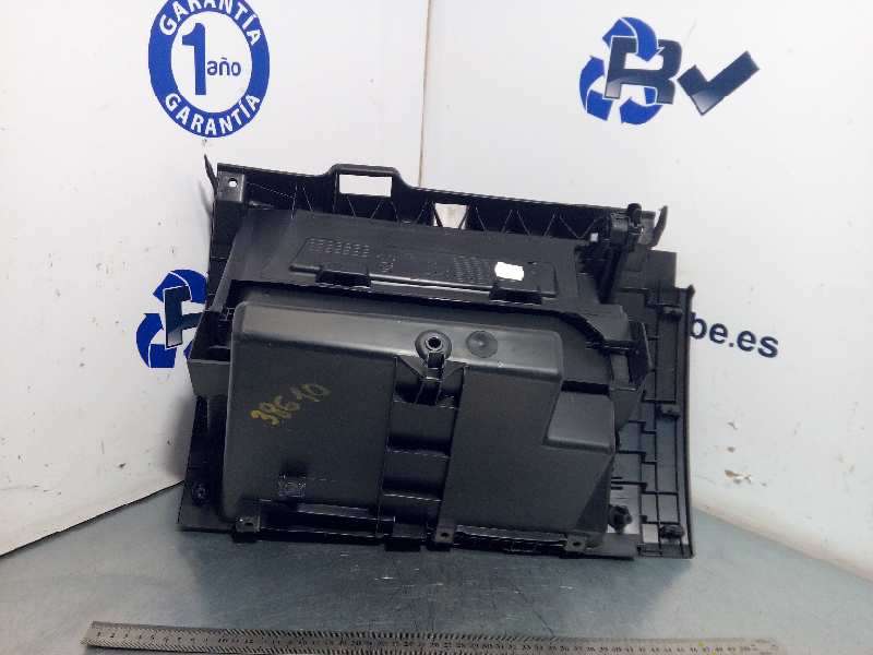 Recambio de guantera para seat ibiza (kj1) style referencia OEM IAM 6F1857095T82V 2