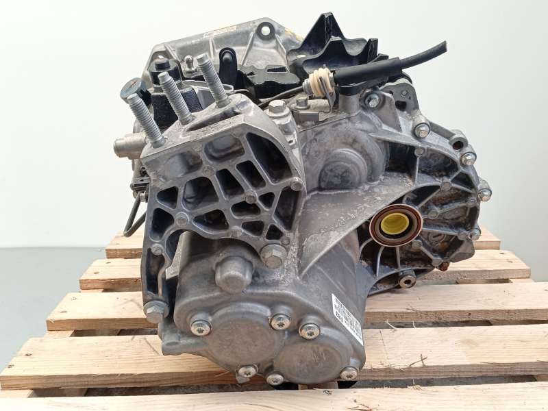 Recambio de caja cambios para ford tourneo courier 1.0 ecoboost referencia OEM IAM R2XR7002DAA 2661661 3