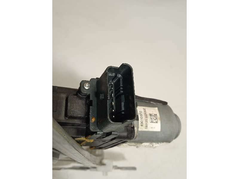 Recambio de elevalunas trasero derecho para renault scenic iv 1.3 tce referencia OEM IAM 402805F - Negro 4