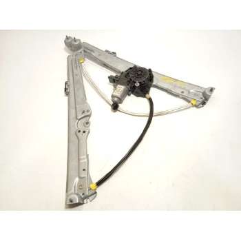 ELEVALUNAS DELANTERO DERECHO 402803H 