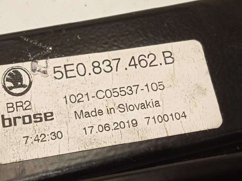 Recambio de elevalunas delantero derecho para skoda octavia lim. (5e3) 1.5 16v tsi act referencia OEM IAM 5E0837462B  5Q0959802B - Negro 4
