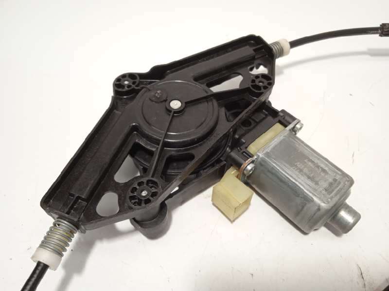Recambio de elevalunas delantero izquierdo para skoda octavia lim. (5e3) 1.5 16v tsi act referencia OEM IAM 5E0837461B  5Q095980 - Negro 3
