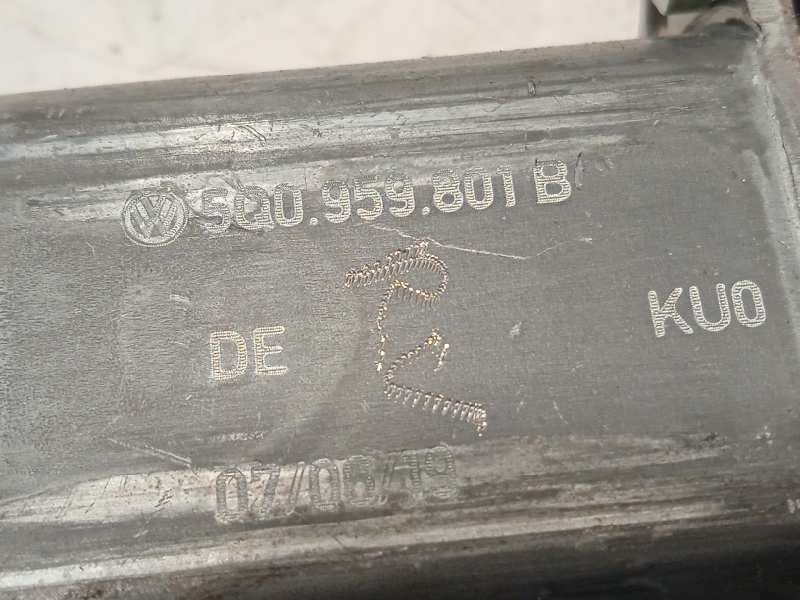 Recambio de elevalunas delantero izquierdo para skoda octavia lim. (5e3) 1.5 16v tsi act referencia OEM IAM 5E0837461B  5Q095980 - Negro 5