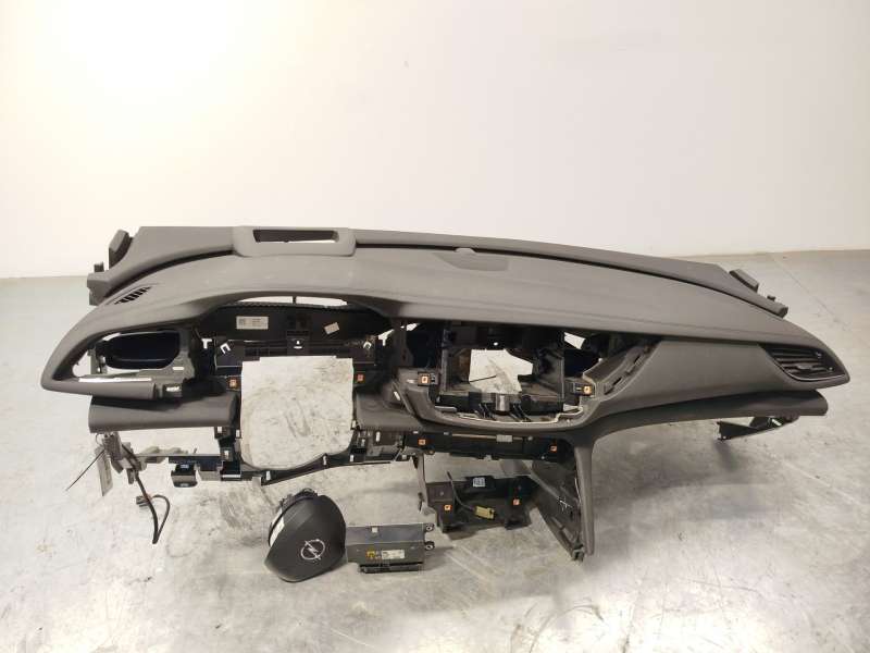 Recambio de kit airbag para opel insignia b grand sport (z18) 2.0 cdti (68) referencia OEM IAM 39118073 13526698 39095623