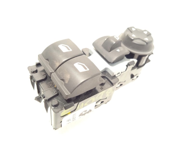 MANDO ELEVALUNAS DELANTERO IZQUIERDO 96783350ZD 