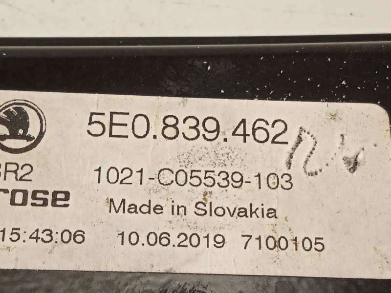 Recambio de elevalunas trasero derecho para skoda octavia lim. (5e3) 1.5 16v tsi act referencia OEM IAM 5E0839462  5Q0959408A - Negro 3