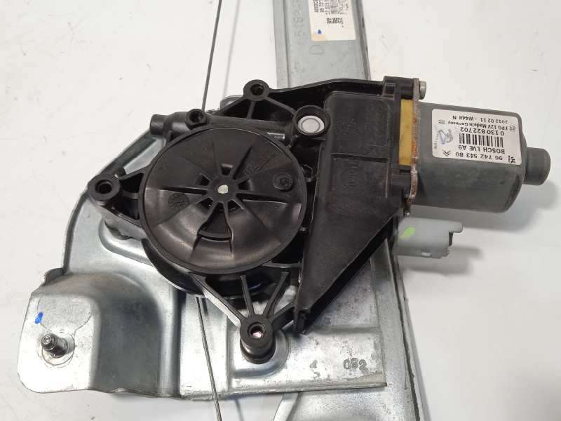 Recambio de elevalunas delantero derecho para peugeot 208 allure referencia OEM IAM 9674254380  9673154380 3
