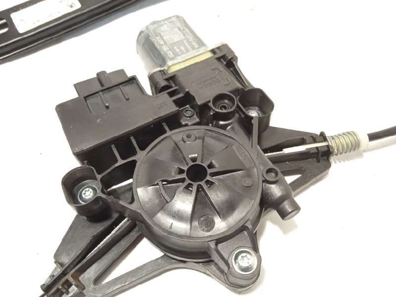 Recambio de elevalunas trasero izquierdo para skoda octavia lim. (5e3) 1.5 16v tsi act referencia OEM IAM 5E0839461  5Q0959407A - Negro 2