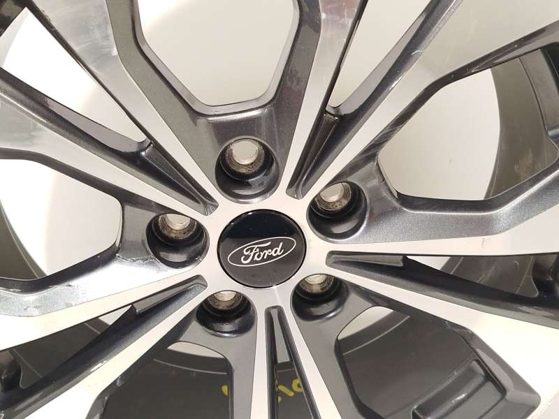 Recambio de llanta para ford tourneo courier 1.0 ecoboost referencia OEM IAM R2X61007BA 2660428 4