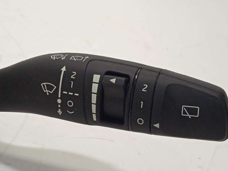 Recambio de mando intermitentes para kia xceed 1.0 tgdi cat referencia OEM IAM 93404J7950 - Blanco 3