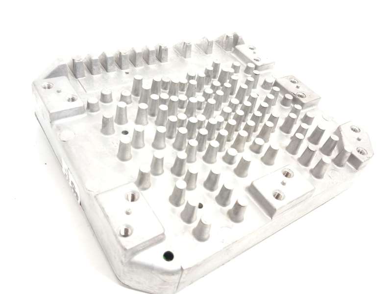 Recambio de centralita motor uce para lexus rx (_u3_) 400h (mhu38_) referencia OEM IAM 8954048341 - Gris 2