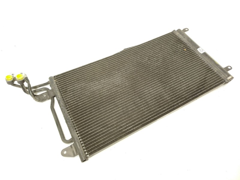 CONDENSADOR / RADIADOR AIRE ACONDICIONADO 6C0816411C 