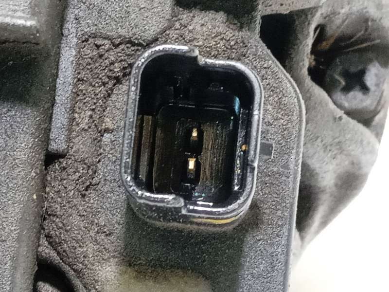 Recambio de alternador para renault master ii furgoneta (fd) 2.5 dci referencia OEM IAM 8200692868  0124525133 - Blanco 6