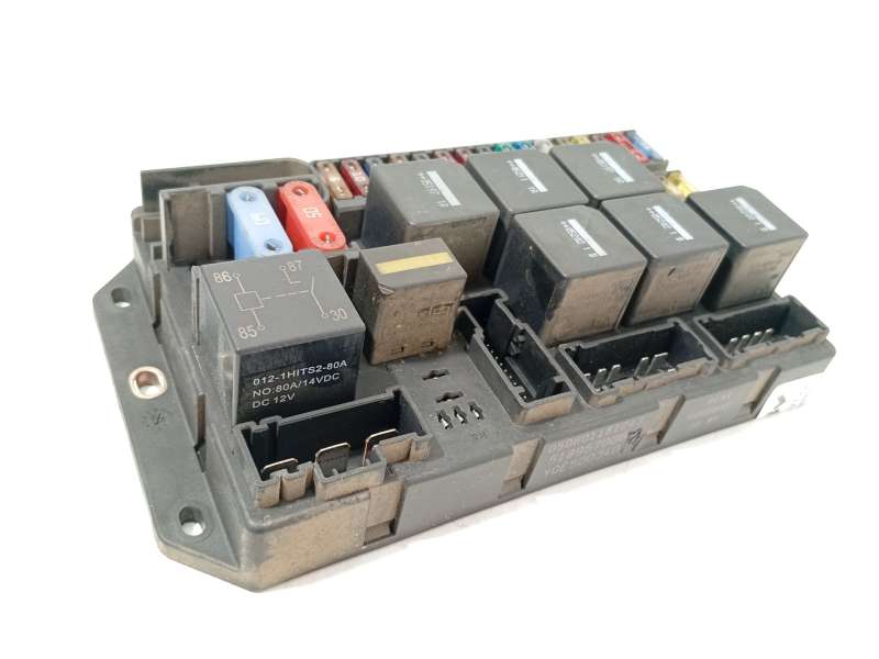 Recambio de caja reles / fusibles para land rover range rover iii (l322) 3.0 d 4x4 referencia OEM IAM YQE500340 - Azul 2