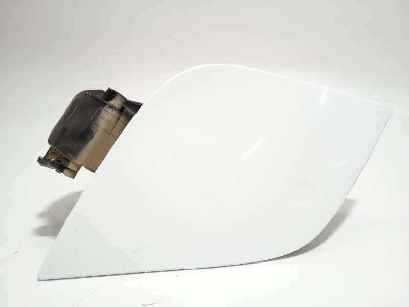 TAPA EXTERIOR COMBUSTIBLE BM51A27936AG 1746391 1768207