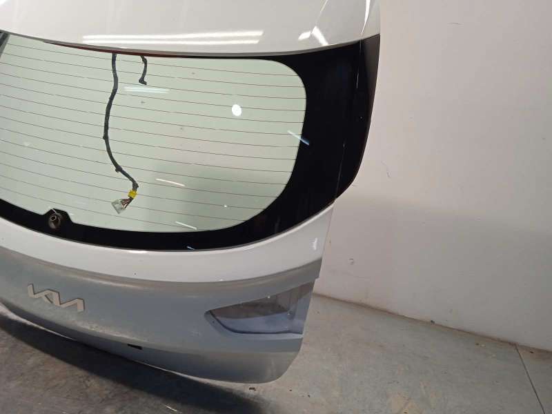 Recambio de porton trasero para kia xceed 1.0 tgdi cat referencia OEM IAM 73700J7810 - Blanco 3