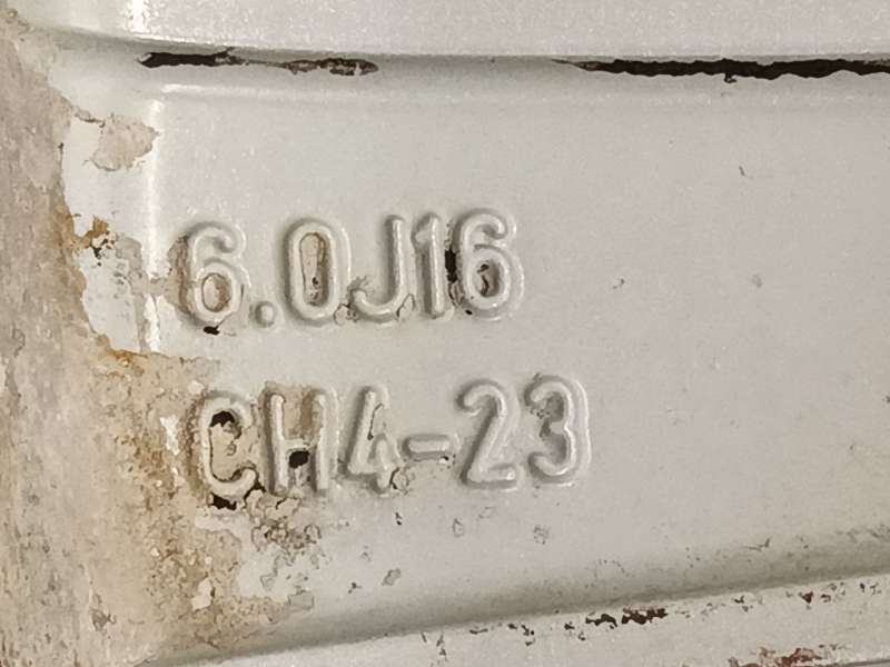 Recambio de llanta para peugeot 208 i (ca_, cc_) 1.2 vti 82 referencia OEM IAM 9808137577 98081375VX - Blanco 6