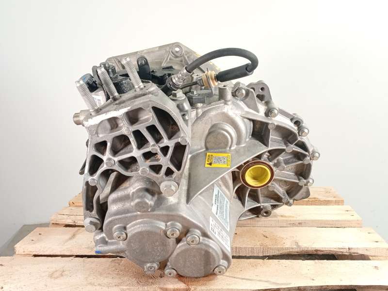 Recambio de caja cambios para ford tourneo courier 1.0 ecoboost referencia OEM IAM R2XR7002DAA 2661661 - Granate 3
