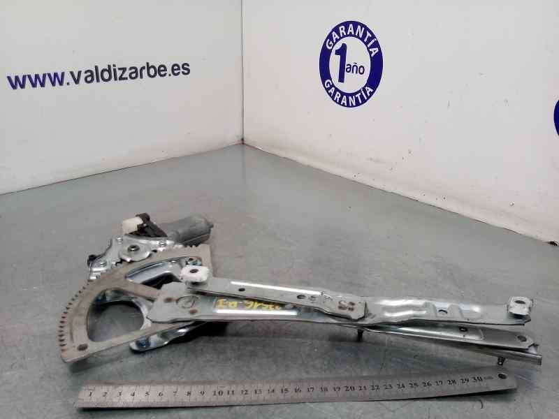 ELEVALUNAS DELANTERO IZQUIERDO 61188CA010 