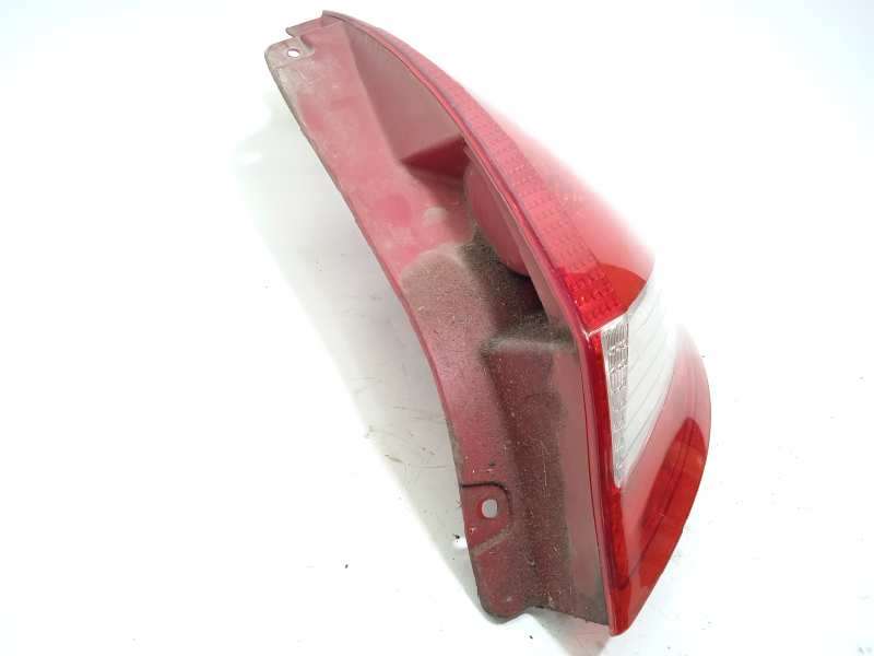 Recambio de piloto trasero derecho para ford fiesta (cb1) ambiente referencia OEM IAM 8A6113404AE 1709552 - Negro 2