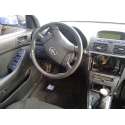 TOYOTA AVENSIS BERLINA (T25)