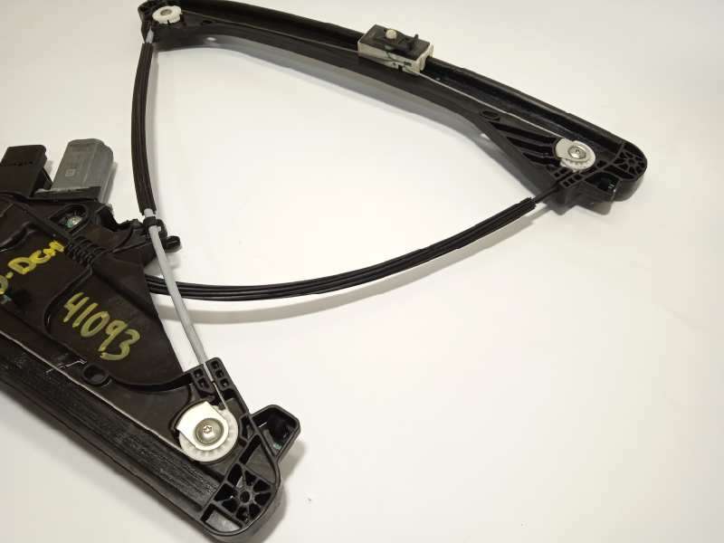 Recambio de elevalunas delantero derecho para peugeot 3008 1.6 blue-hdi fap referencia OEM IAM 9810488880 9811791280 - Blanco 2
