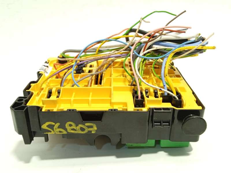 Recambio de caja reles / fusibles para peugeot 208 i (ca_, cc_) 1.0 referencia OEM IAM 9804848480 - Blanco 2