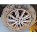 VOLKSWAGEN TIGUAN (5N_)