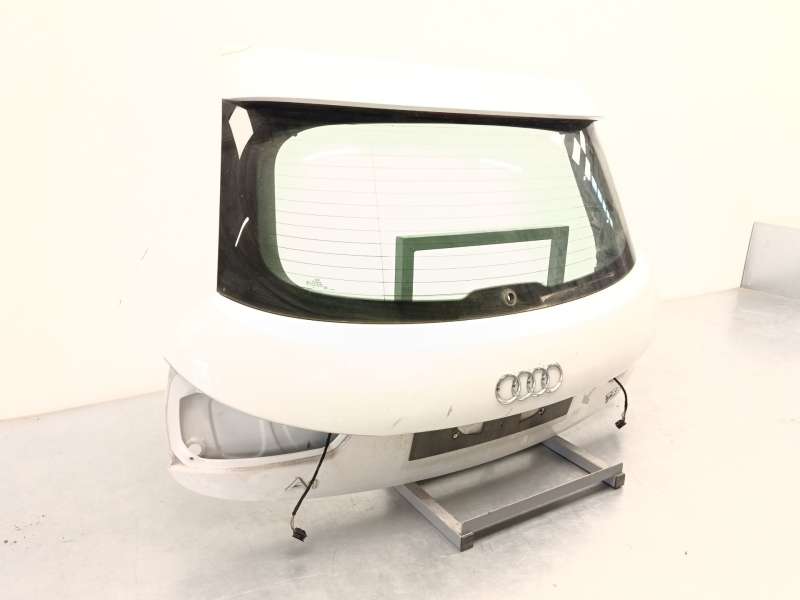 Recambio de porton trasero para audi a1 (8x1, 8xk) 1.0 tfsi referencia OEM IAM 8X4827023B 2