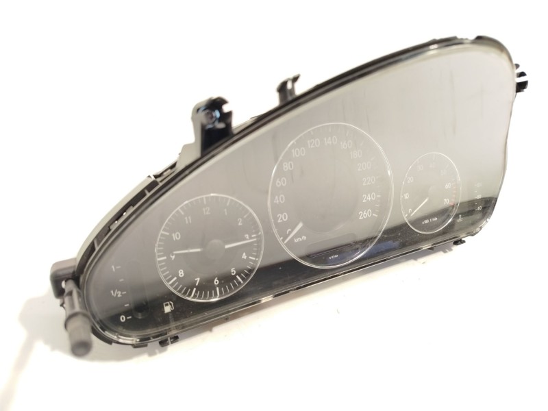 CUADRO INSTRUMENTOS A2115402447 110080283