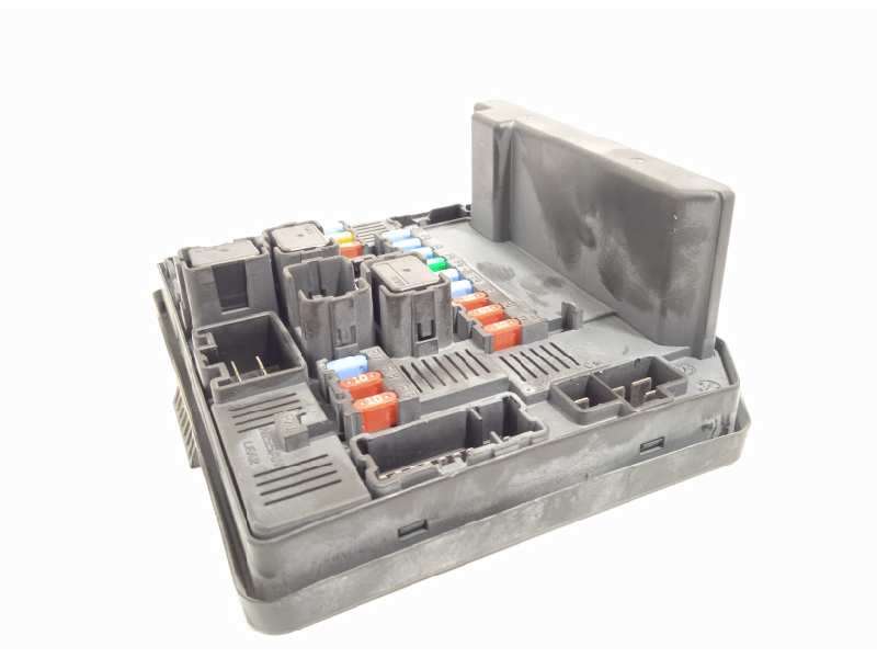 Recambio de caja reles / fusibles para nissan qashqai (j10) acenta referencia OEM IAM 284B7JD000 - Negro 2