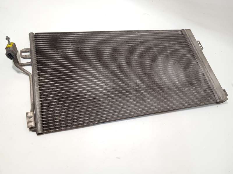 Recambio de condensador / radiador aire acondicionado para mercedes-benz vito autobús (w639) 115 cdi (639.701, 639.703, 639.705) - Rojo