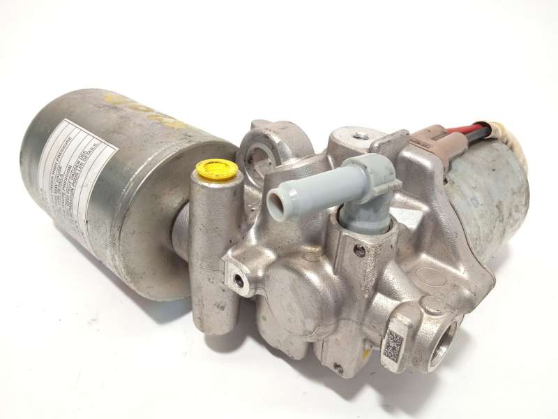Recambio de servofreno para toyota c-hr hybrid active referencia OEM IAM 4707047070 2