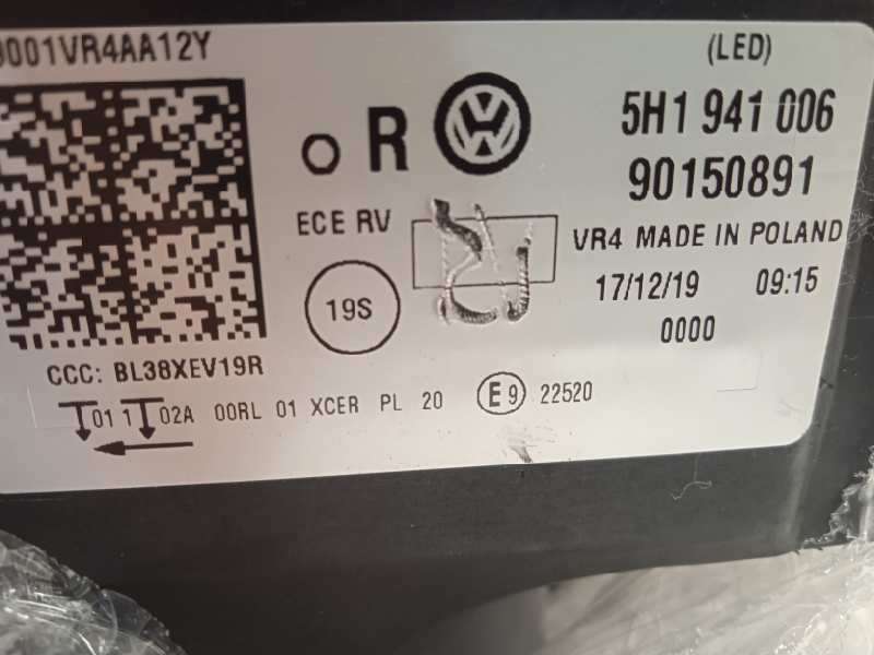 Recambio de faro derecho para volkswagen golf viii lim. (cd1) style referencia OEM IAM 5H1941006  90150891 2