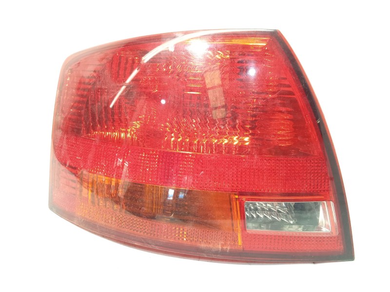 PILOTO TRASERO IZQUIERDO 8E9945095E 