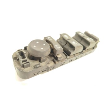 MANDO ELEVALUNAS DELANTERO IZQUIERDO 809610016R 