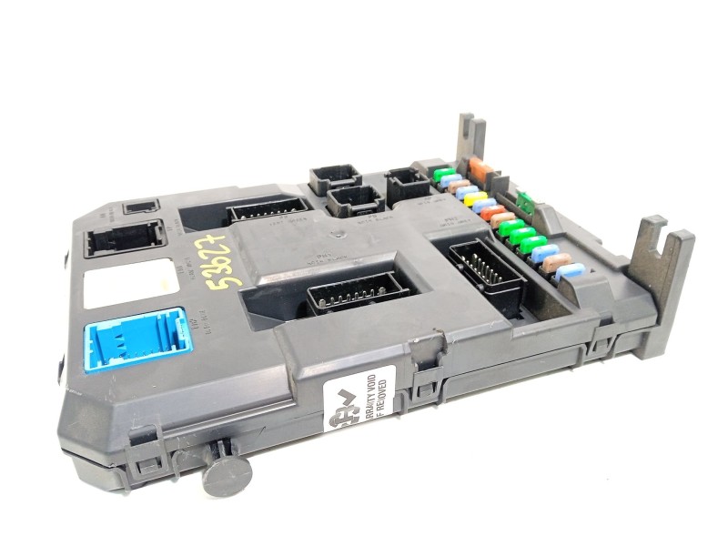 CAJA RELES / FUSIBLES 9666952280 1663371380 