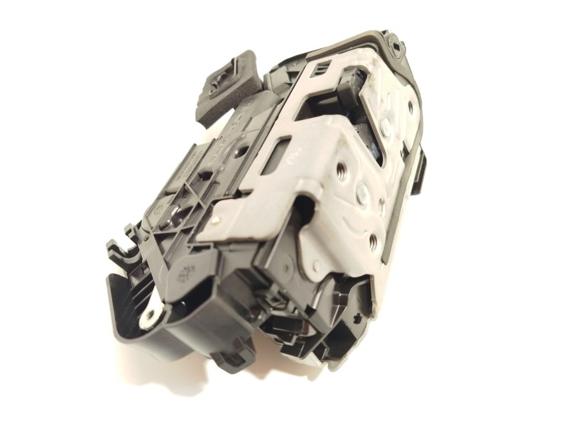 CERRADURA PUERTA DELANTERA DERECHA 5TB837016E 